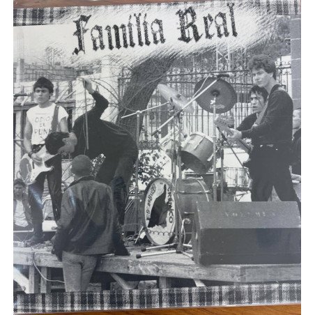 FAMILIA REAL - Disco 1